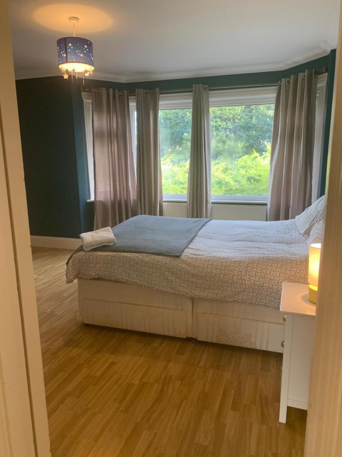A Cozy House To Stay In Sunny ボーンマス エクステリア 写真